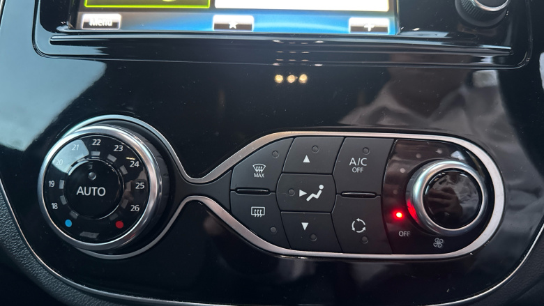 Renault Captur 0.9 TCE 90 Signature X Nav 5dr Petrol Hatchback